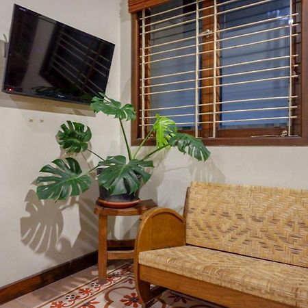 Urbanview Rumah Kandjani Yogyakarta Kejayan Extérieur photo