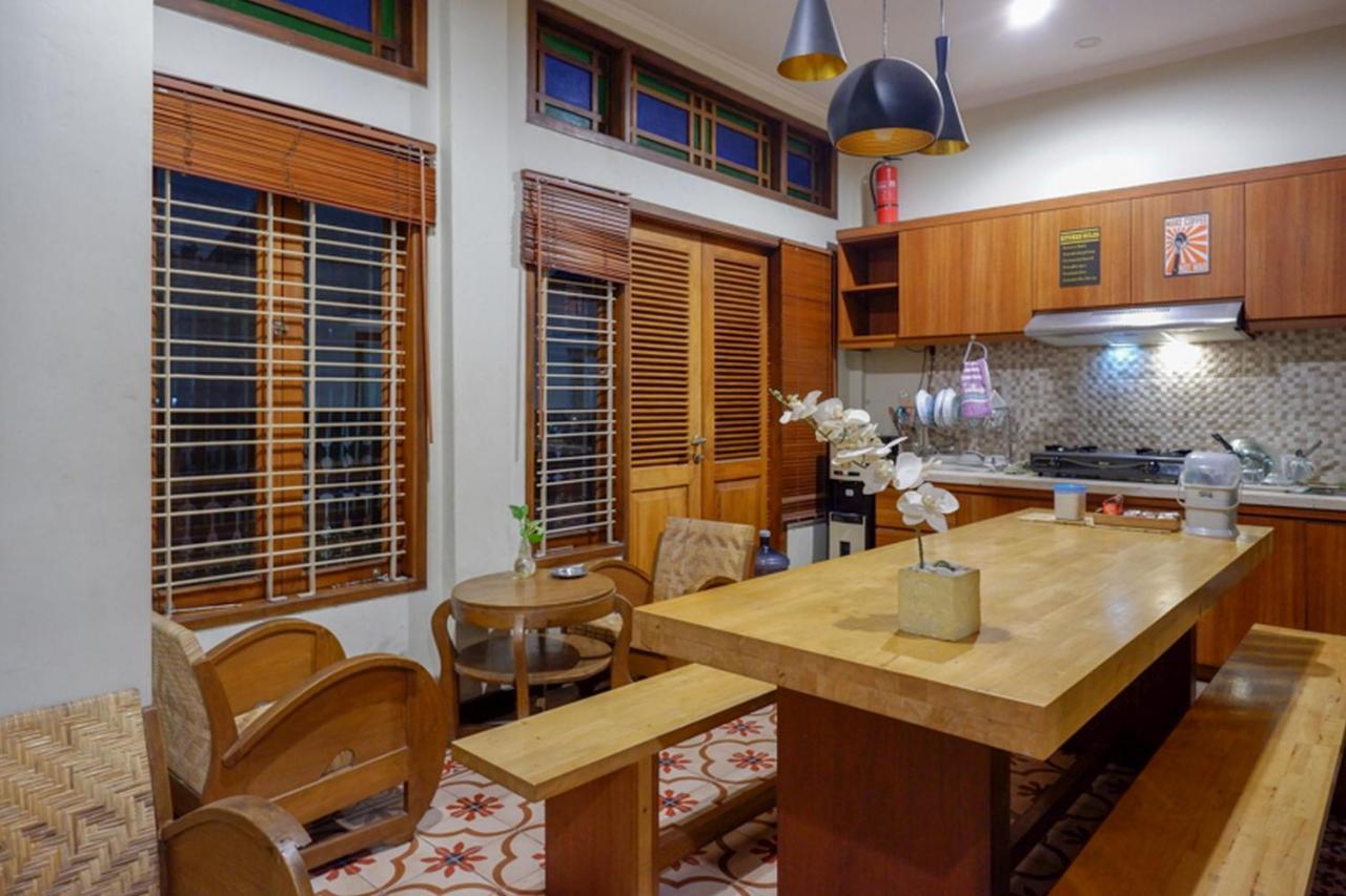 Urbanview Rumah Kandjani Yogyakarta Kejayan Extérieur photo