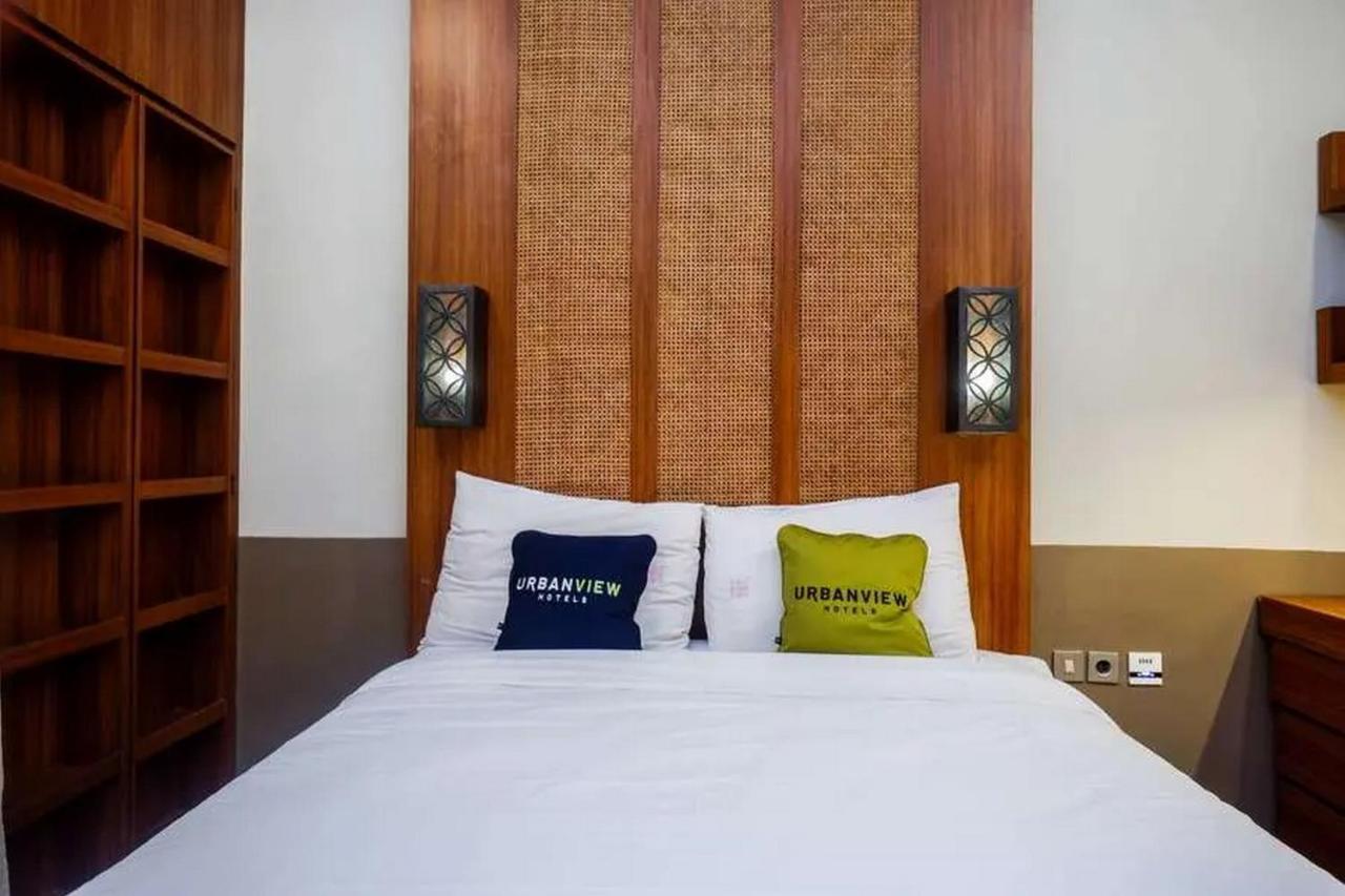 Urbanview Rumah Kandjani Yogyakarta Kejayan Extérieur photo