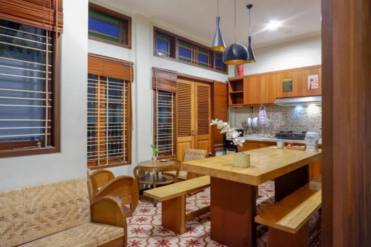 Urbanview Rumah Kandjani Yogyakarta Kejayan Extérieur photo