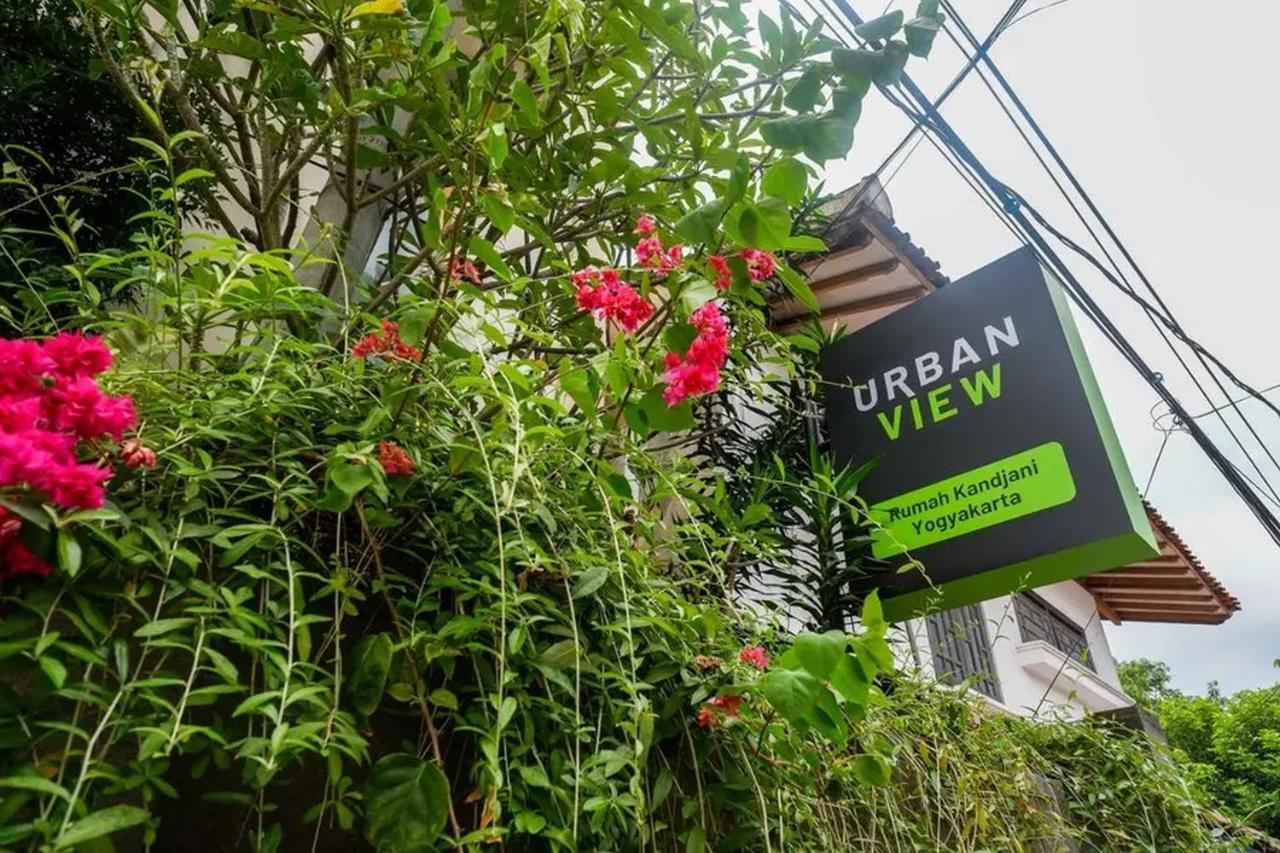Urbanview Rumah Kandjani Yogyakarta Kejayan Extérieur photo